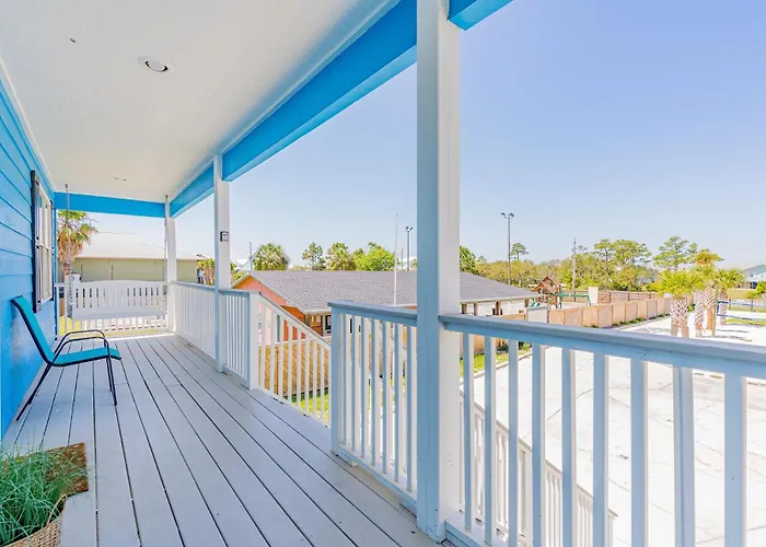 Blue Lagoon At Little Lagoon By Youngs Suncoast Apartment Gulf Shores